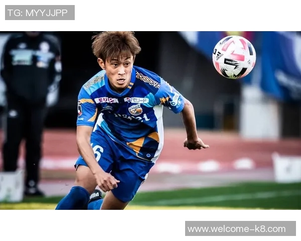 阿什拉夫满怀喜悦为球队贡献双球表现出色满意度高